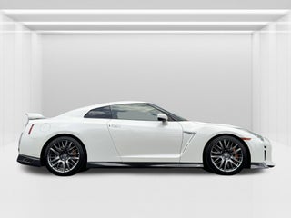 2017 Nissan GT-R