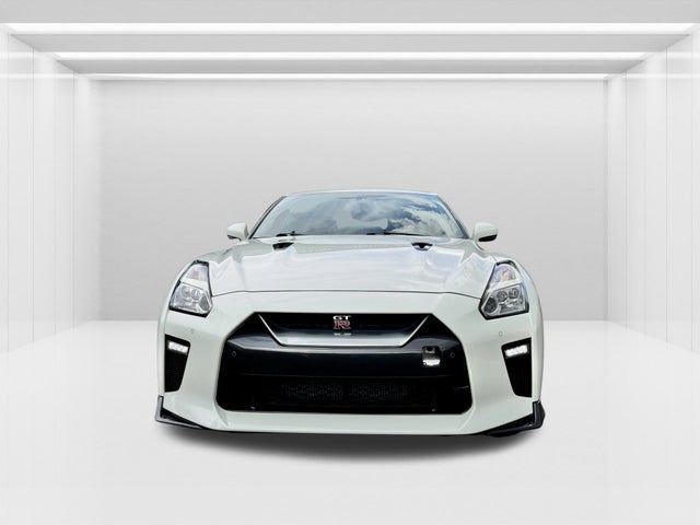 2017 Nissan GT-R