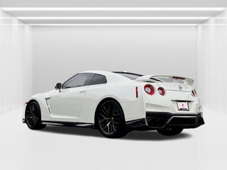 2017 Nissan GT-R