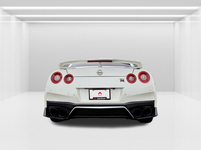 2017 Nissan GT-R