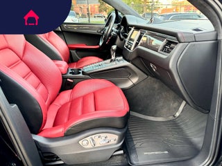 2016 Porsche Macan