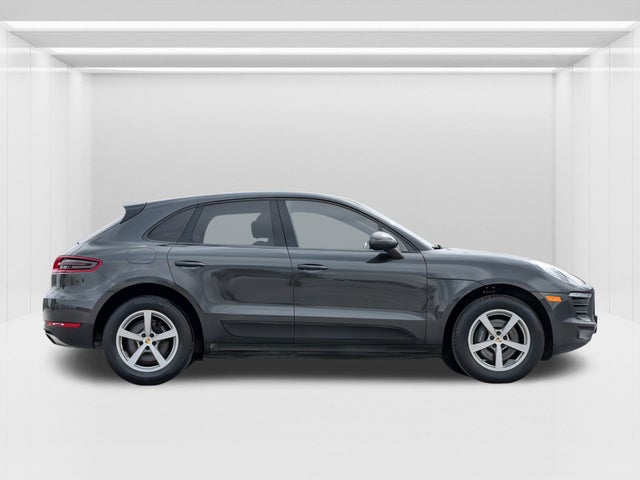 2017 Porsche Macan