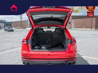 2022 Audi SQ8