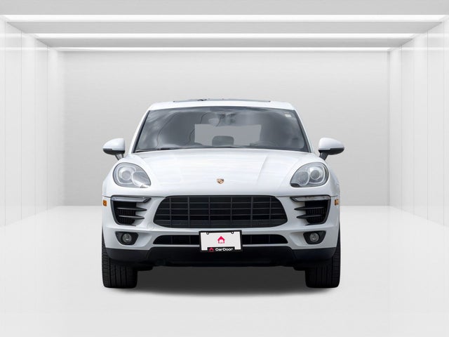 2016 Porsche Macan