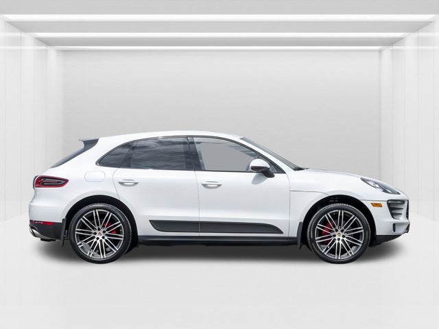 2016 Porsche Macan
