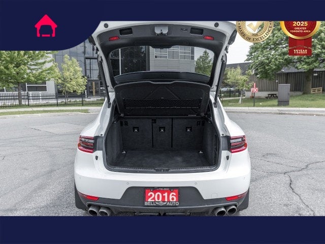2016 Porsche Macan