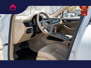 2017 Porsche Macan