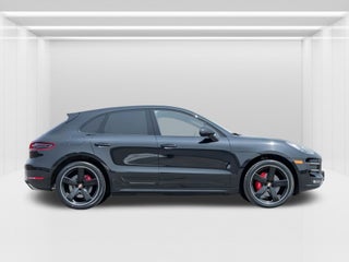 2016 Porsche Macan