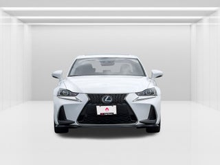2017 Lexus IS