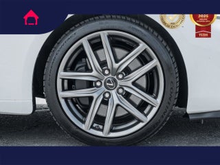 2017 Lexus IS
