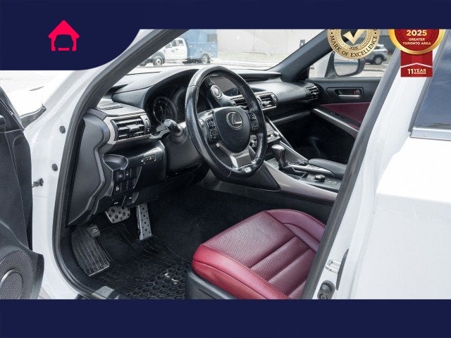 2017 Lexus IS