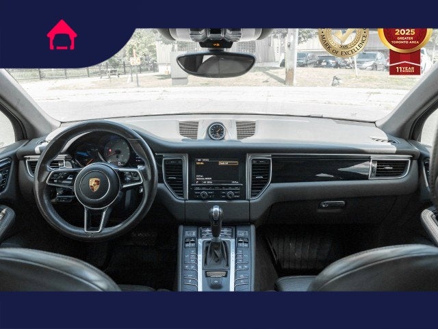 2016 Porsche Macan