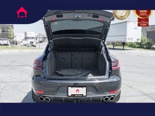 2016 Porsche Macan