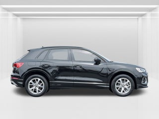 2022 Audi Q3