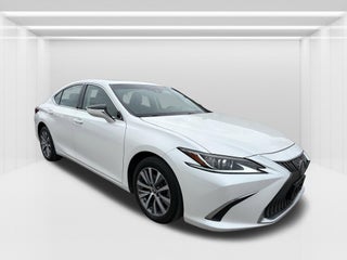 2021 Lexus ES250