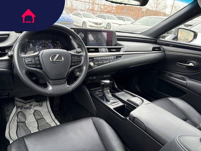 2021 Lexus ES250