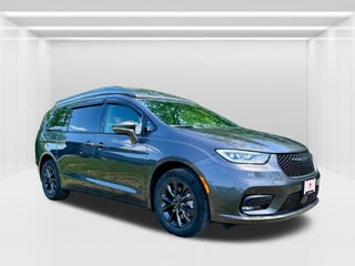 2022 Chrysler Pacifica
