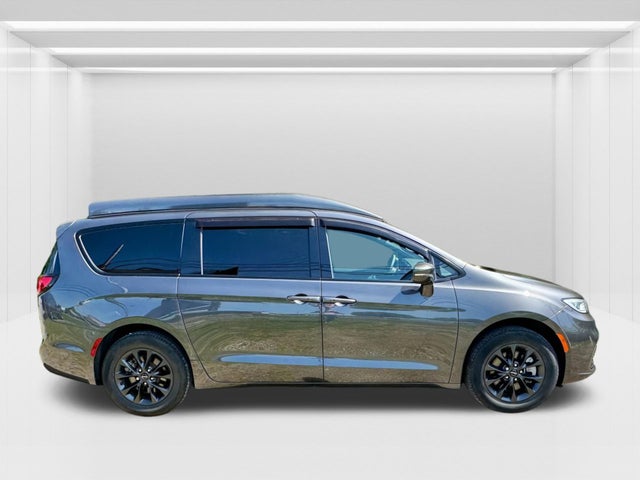 2022 Chrysler Pacifica