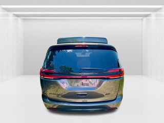 2022 Chrysler Pacifica