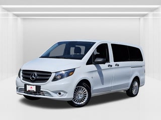 2017 Mercedes-Benz Metris Passenger Van