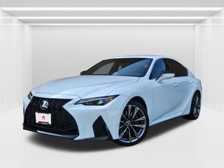 2021 Lexus IS