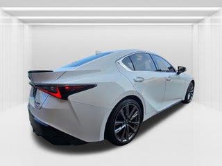 2021 Lexus IS