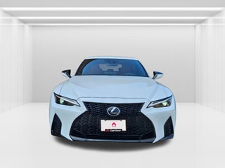 2021 Lexus IS
