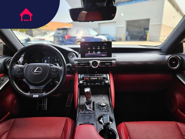 2021 Lexus IS