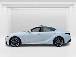 2022 Lexus IS