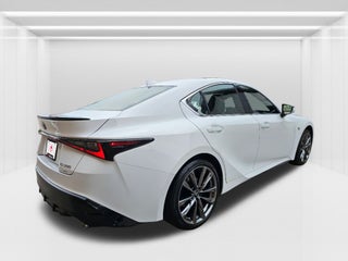 2022 Lexus IS