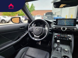 2022 Lexus IS