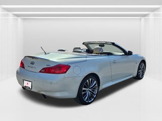 2014 INFINITI Q60 Convertible