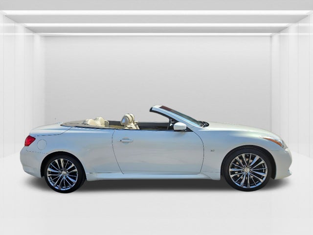 2014 INFINITI Q60 Convertible