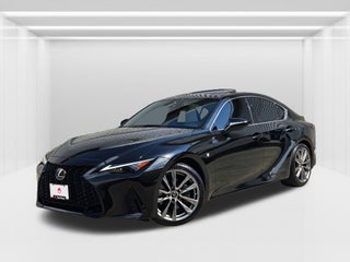 2021 Lexus IS