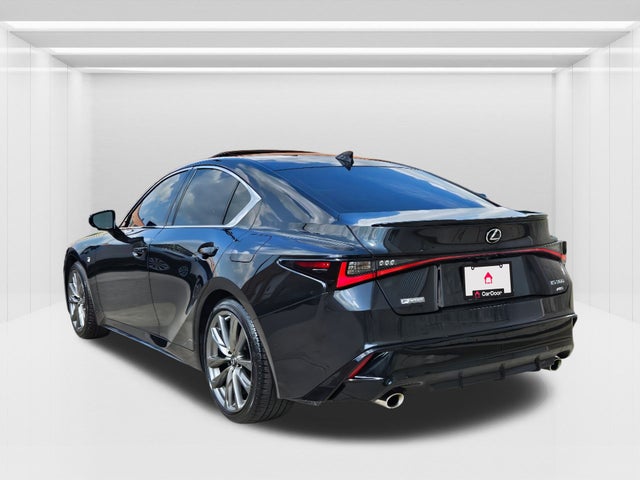 2021 Lexus IS
