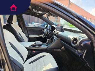 2021 Lexus IS