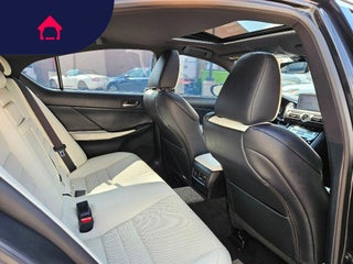 2021 Lexus IS