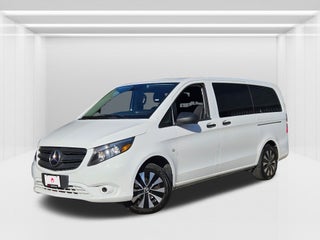2022 Mercedes-Benz Metris Passenger Van