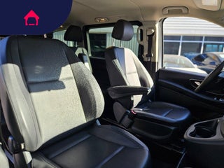 2022 Mercedes-Benz Metris Passenger Van