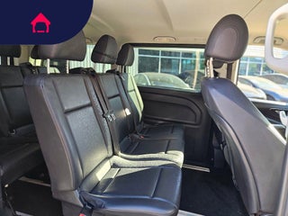 2022 Mercedes-Benz Metris Passenger Van