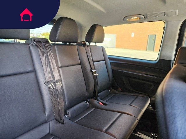 2022 Mercedes-Benz Metris Passenger Van