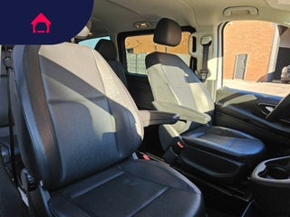 2022 Mercedes-Benz Metris Passenger Van
