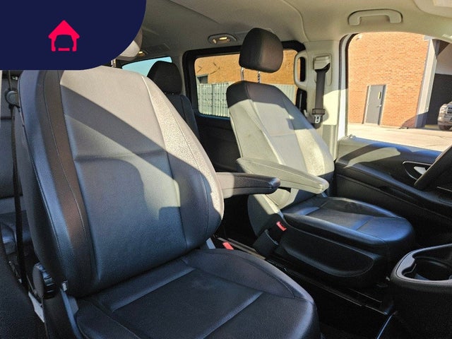2022 Mercedes-Benz Metris Passenger Van
