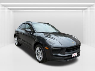 2022 Porsche Macan