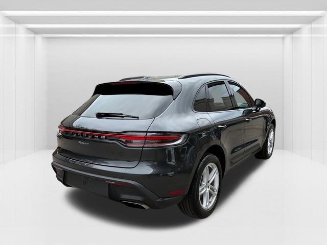 2022 Porsche Macan