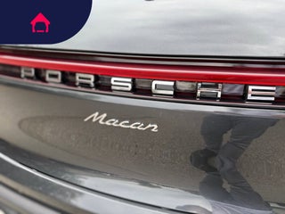 2022 Porsche Macan