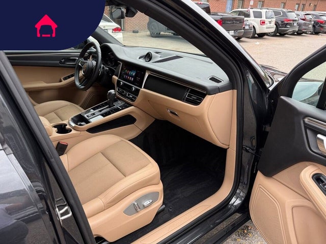2022 Porsche Macan