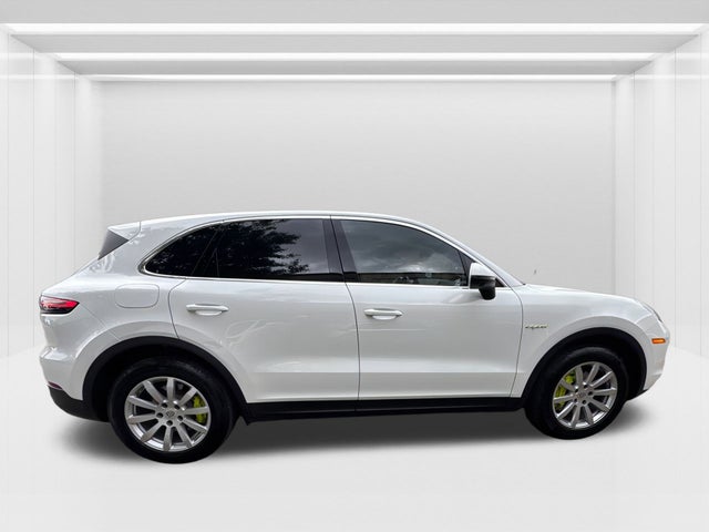 2022 Porsche Cayenne
