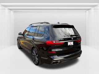 2022 BMW X7