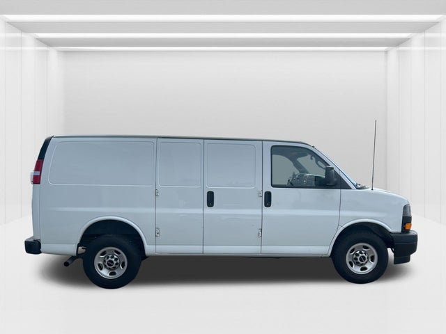 2021 GMC Savana Cargo Van